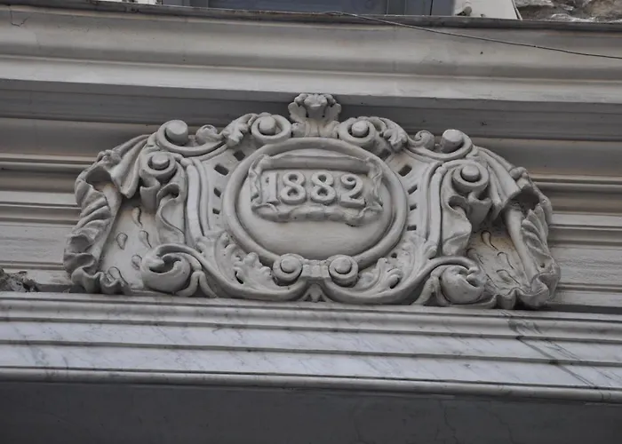 From 1882, Romantic Flat, In The Golden Square Nizza