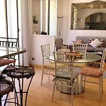 From 1882, Romantic Flat, In The Golden Square Διαμέρισμα Νίκαια
