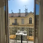 From 1882, Romantic Flat, In The Golden Square Νίκαια