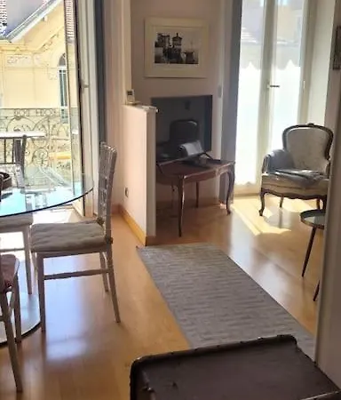 From 1882, Romantic Flat, In The Golden Square Apartment Nice