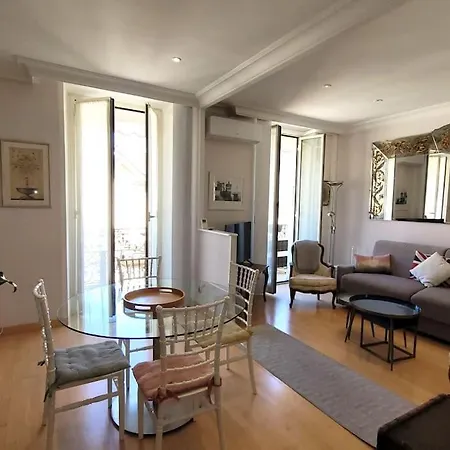 From 1882, Romantic Flat, In The Golden Square * Nice