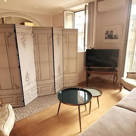 From 1882, Romantic Flat, In The Golden Square Apartment