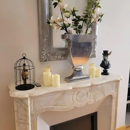 From 1882, Romantic Flat, In The Golden Square Apartment