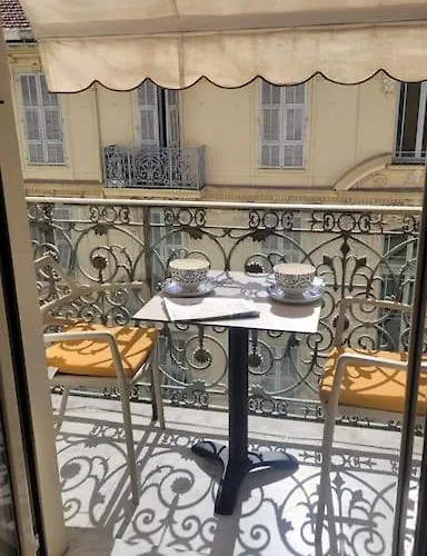 Appartement From 1882, Romantic Flat, In The Golden Square Nice