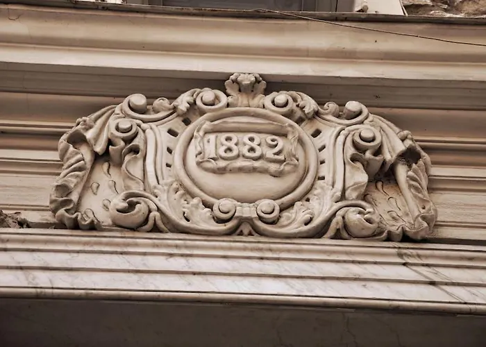 Апартаменты From 1882, Romantic Flat, In The Golden Square Ницца